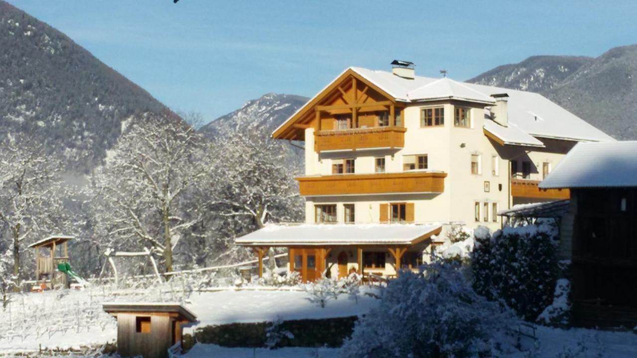 Trinnerhof- Hof Chalets Und Obsthof Mit Zimmer Natz-Schabs Exterior foto